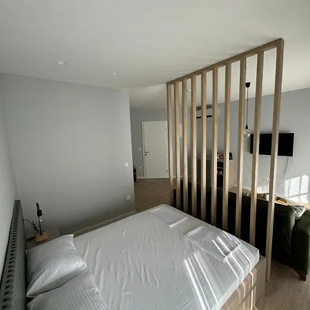 Apartment Abc *
